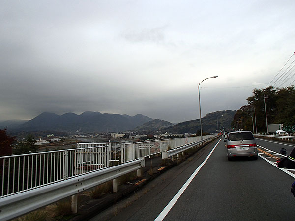 国道２４６号線、大井松田付近